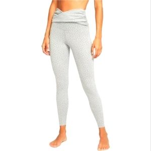 New Nike Yoga Dots Twist Leggings Size Medium